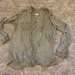 Hunter green boyfriend button down